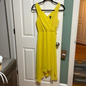 DKNY Size 4 Yellow Midi Dress